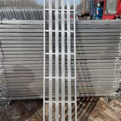 Reliable Heavy-Duty Metal Planks For Maximum Load Capacity